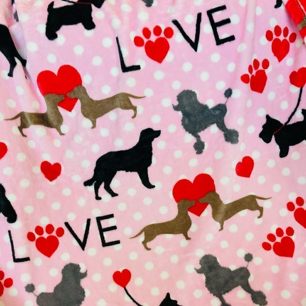 Plush “Love” Valentine Dogs Pet Throw Blanket